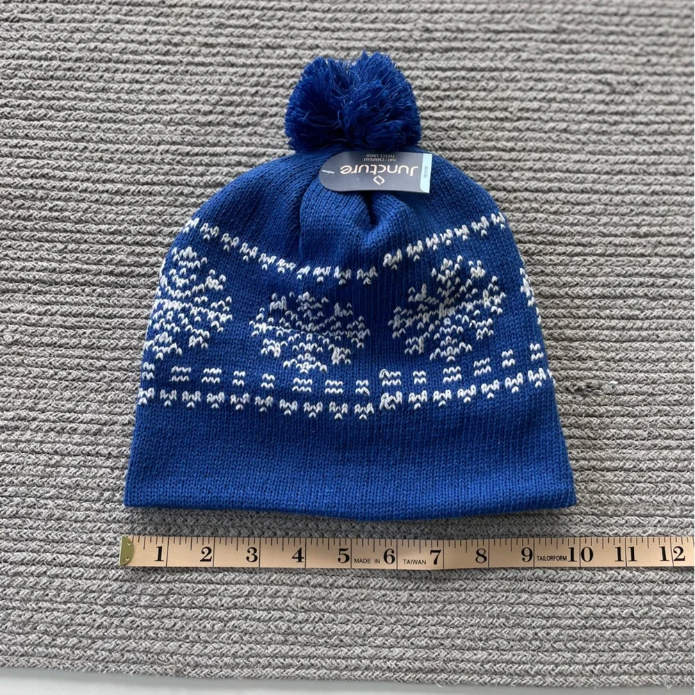 Juncture Cobalt Blue and White Snowflake Fleece Lined Knit Hat with Pom NWT